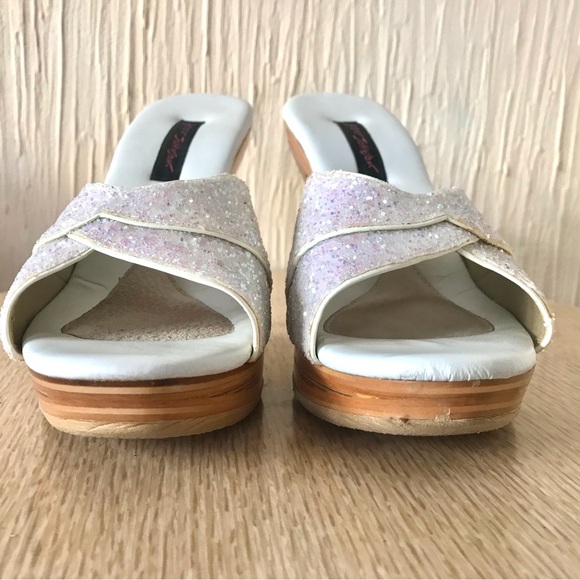 Betsey Johnson Polly heel mules - Picture 2 of 6